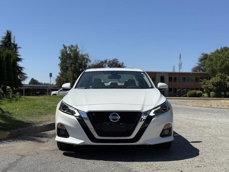 2021 Nissan ALTIMA — available for rent in Dubai
